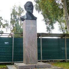 Bust of Mikhail Kalinin, Petrozavodsk