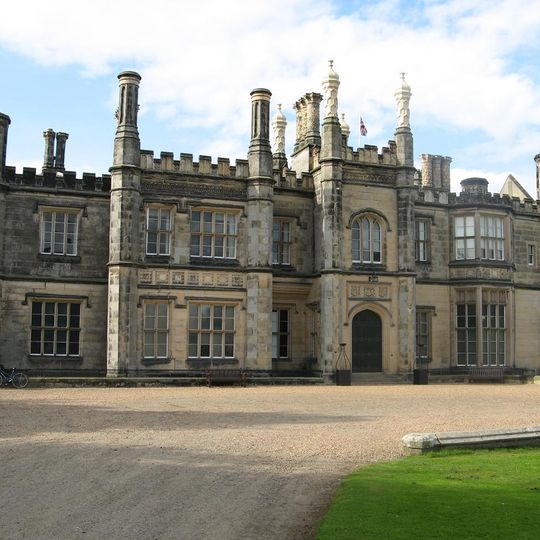 Dalmeny House