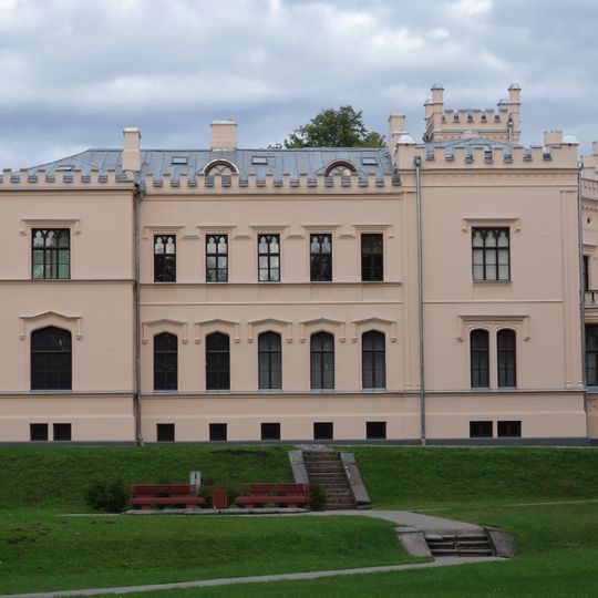 Alūksne New Palace