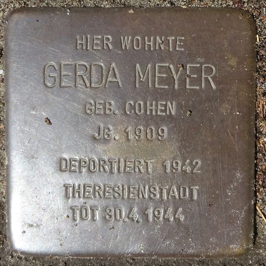 Stolperstein en memoria de Gerda Meyer