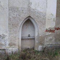 Vestavěná kaplička v Křakově