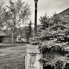 Kříž v Božtěšicích