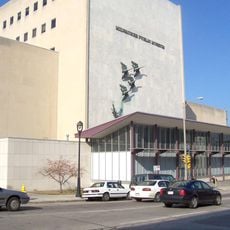 Milwaukee Public Museum