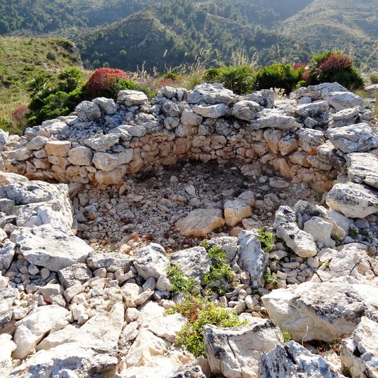 Colina fortificada de s'Alqueria Vella d'Avall Puig Figuer)''