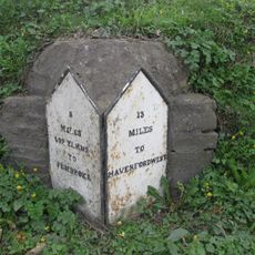 Milepost on A4075