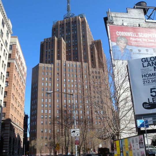 32 Avenue of the Americas