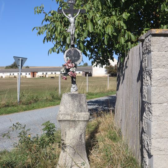 Kříž u domu 52 v Pokojovicích