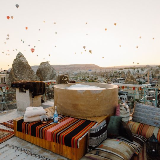 Sultan Cave Suites