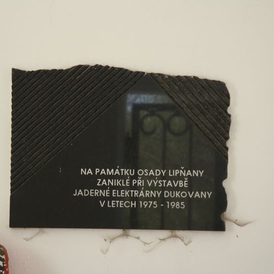 Pamětní deska zaniklých Lipňan