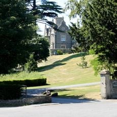 Cholwell House