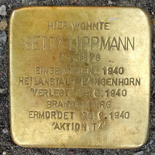 Stolperstein en memoria de Betty Lippmann