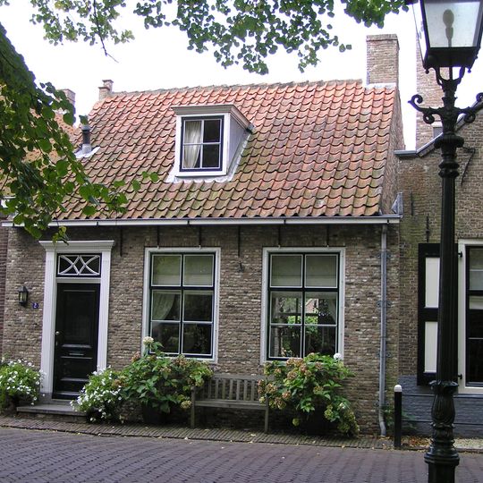 Marktveld 2, Kloetinge