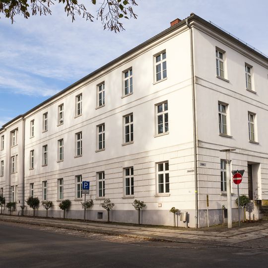 Wohnhaus Alleestraße 10