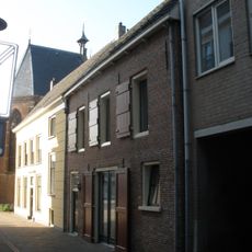 Kerkstraat 30, Tiel