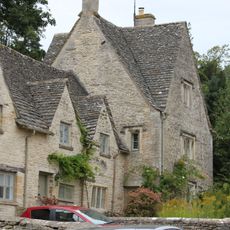 17, 18 and 20, The Square