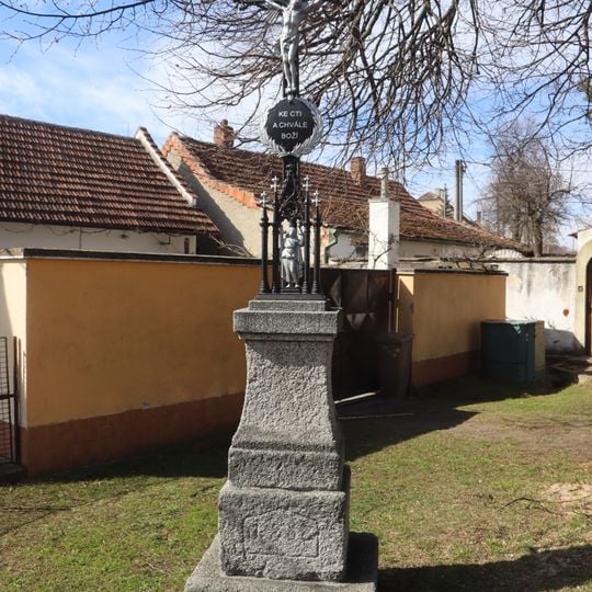 Kříž v Zárubicích