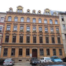 Mietshaus in geschlossener Bebauung Lohrstraße 12