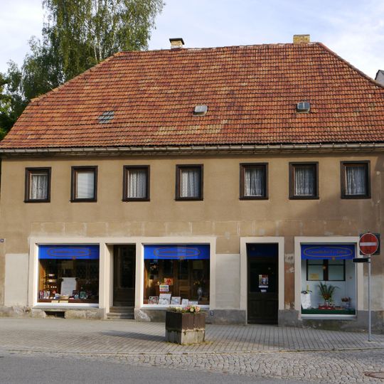 Residential building in open development Lange Straße 24