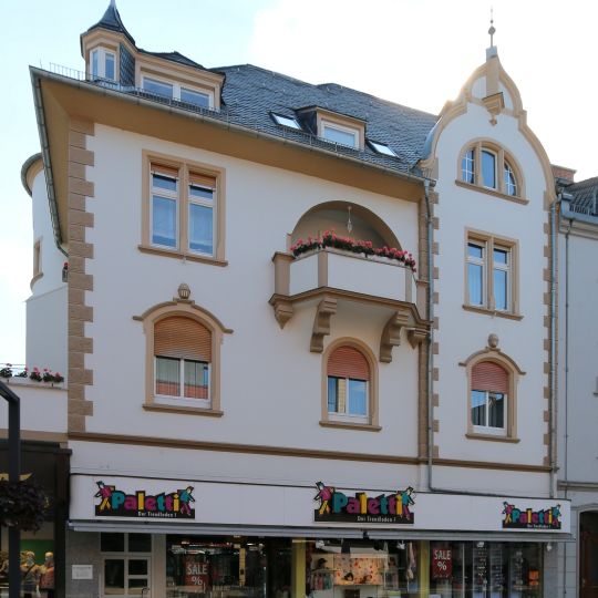 Werner-Senger-Straße 11