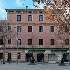 House in plaça de la Vila