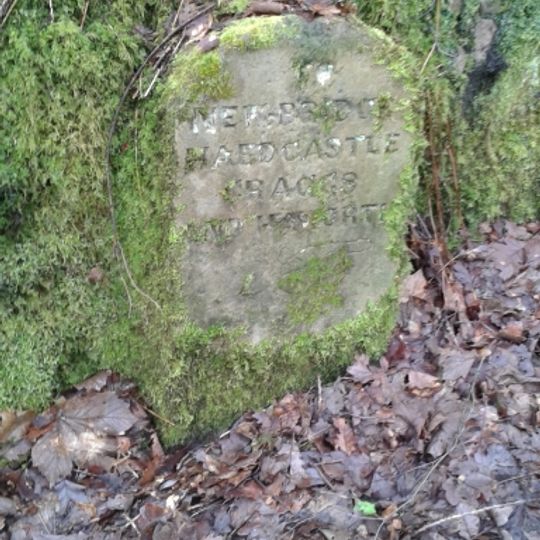 Guidestone, N of Hebden Bridge through Lee Wood