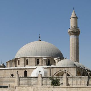 Khusruwiyah Mosque
