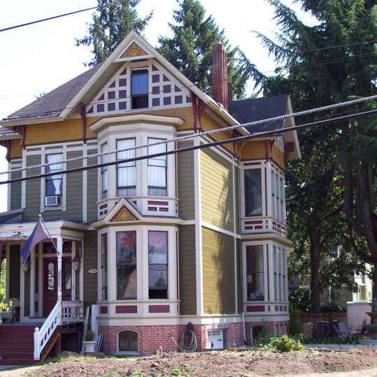 Casa George Earle Chamberlain