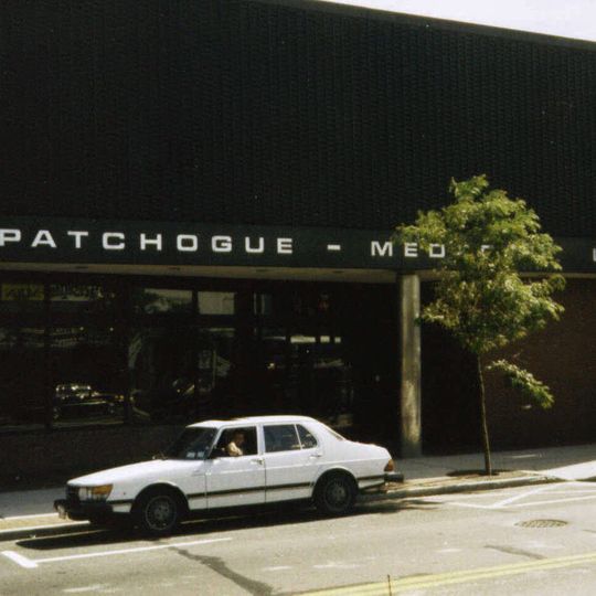 Patchogue-medford Library