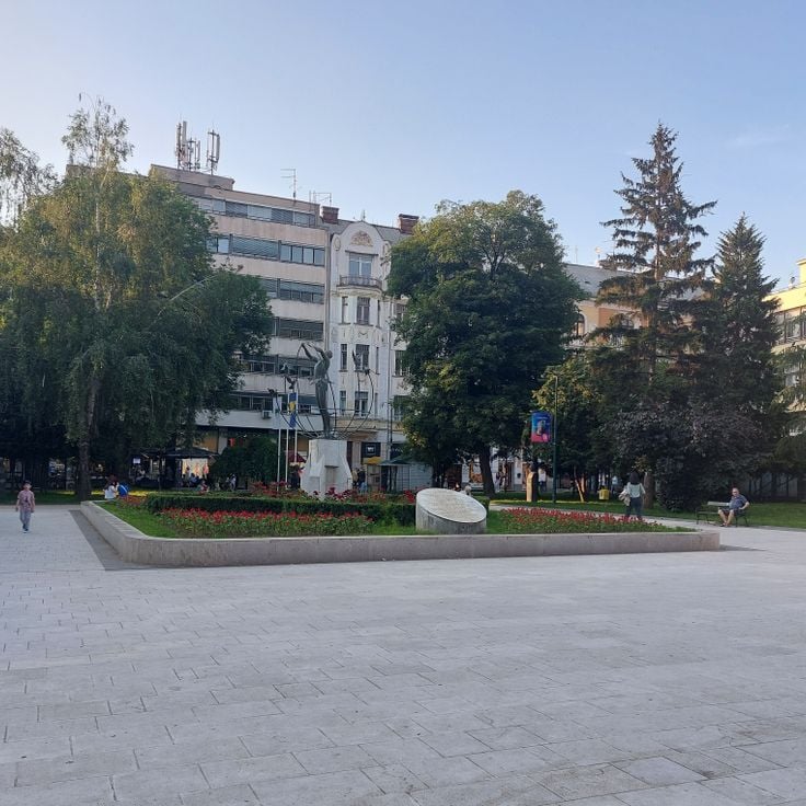 Trg Oslobodenja Square