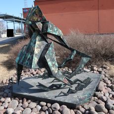 Ilmarinen kyntää kyisen pellon