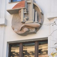 Reliéf pokrok stavitelství