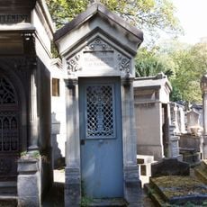 Grave of Delaunay-Breton-Rainaud
