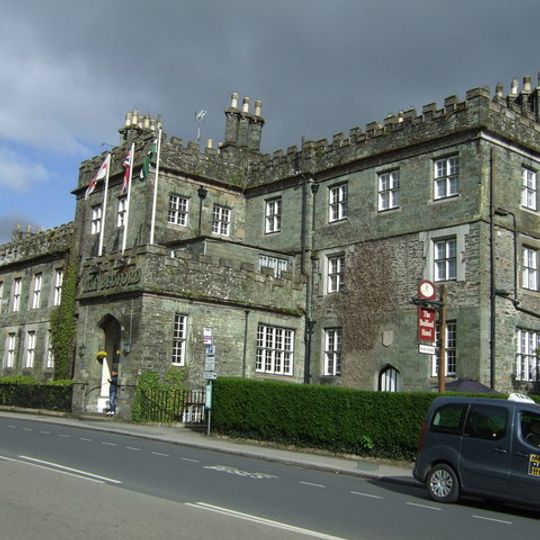 Bedford Hotel