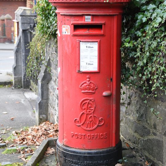 Pillar Box to Ne.of St.James' Churchyard, Ffriddoedd Road