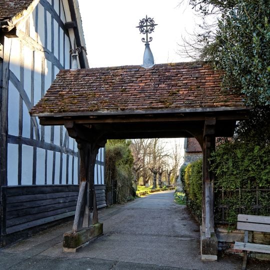 Lychgate to Churchyard of St Mary and St Hugh