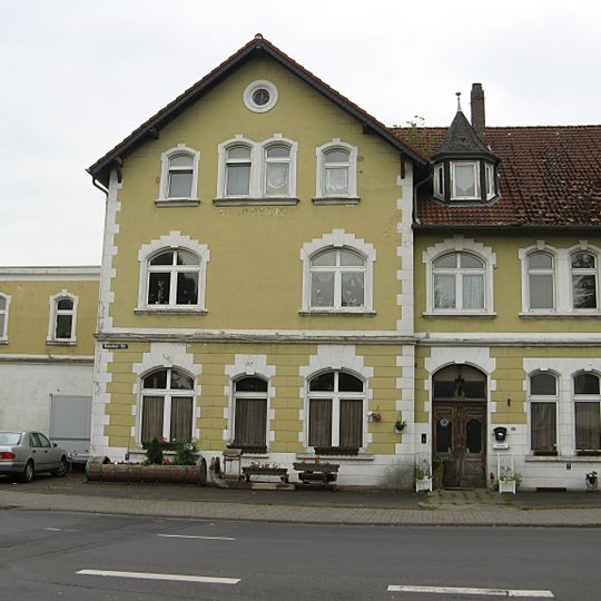Bahnhofstraße 95