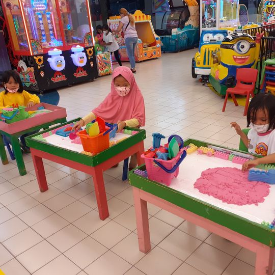 HokBen ITC Cempaka Mas