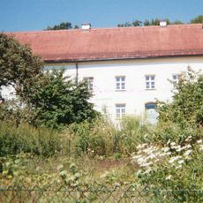 Ehemaliges Benefiziatenhaus, sogenanntes Oberes Schloss, jetzt Pfarrhaus