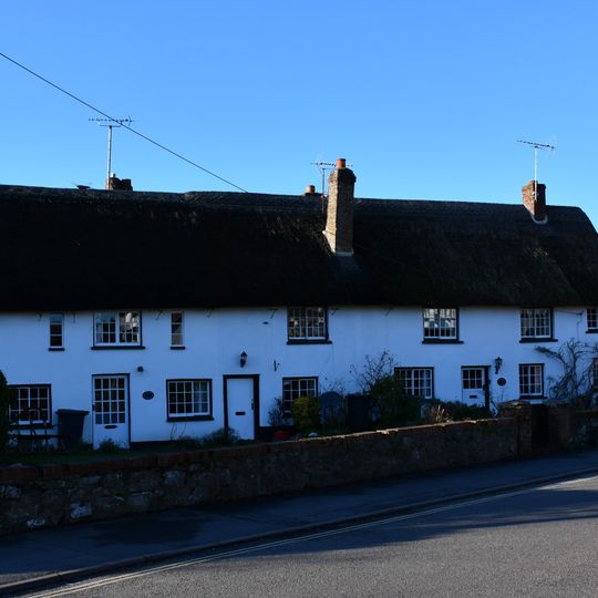 Elmside, Bass's Orchard And Lavender Cottage