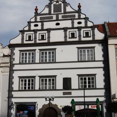 Velké náměstí 24