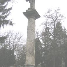 Ústredný cintorínsky kríž, kríž s korpusom