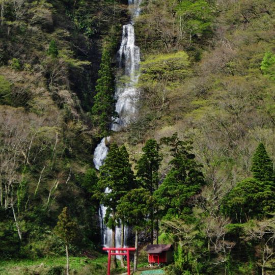 Shiraito Falls