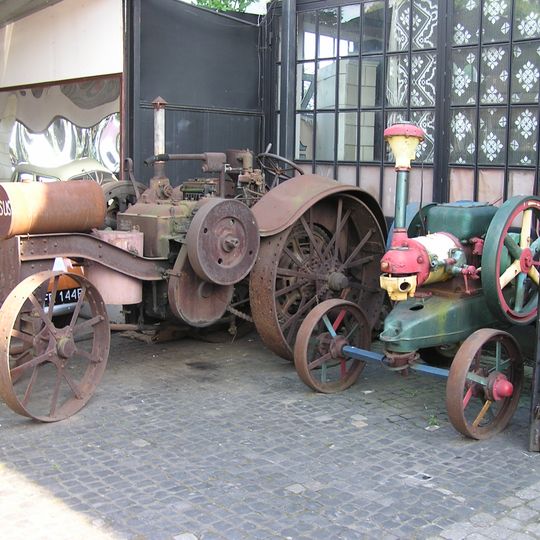 Motor- und Technikmuseum in Otrębusy