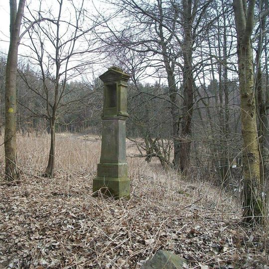 Kříž u Vobořické hájovny