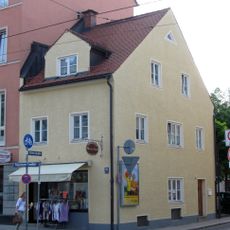 Zweigeschossiges Vorstadthaus
