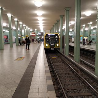 Alexanderplatz underground station (U5)