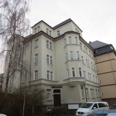 Mietshaus in geschlossener Bebauung konzipiert Leonhardtstraße 29