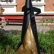 Kriemhild erfährt von Siegfrieds Tod