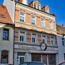 Wohnhaus in geschlossener Bebauung Schloßstraße 7