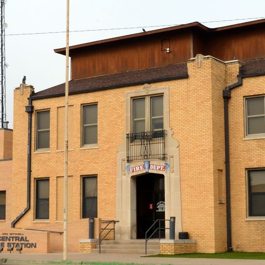Clovis Central Fire Station